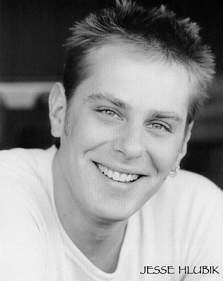 Фото - Jesse Hlubik: 450x566 / 61 Кб