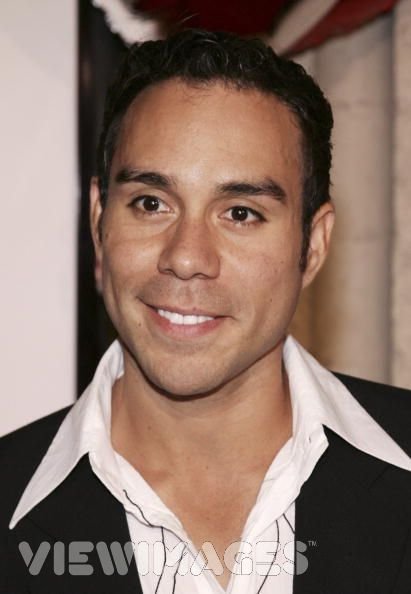 Фото - Mauricio Sanchez: 411x594 / 33 Кб