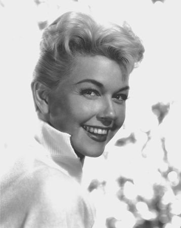 Фото - Дорис Дэй: 358x450 / 18 Кб