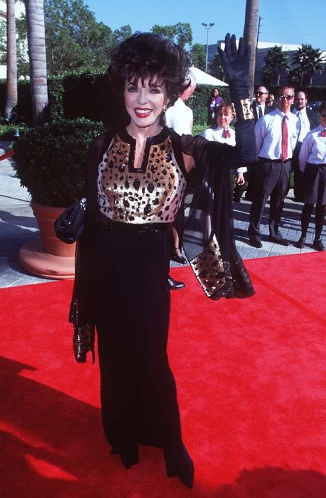 Фото - Джоан Коллинз: 468x715 / 70 Кб