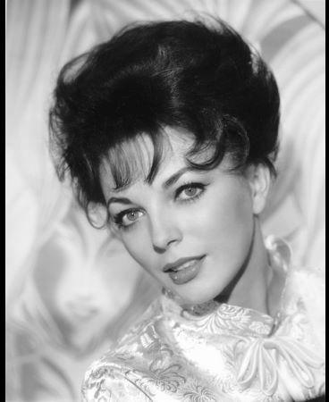 Фото - Джоан Коллинз: 368x450 / 25 Кб