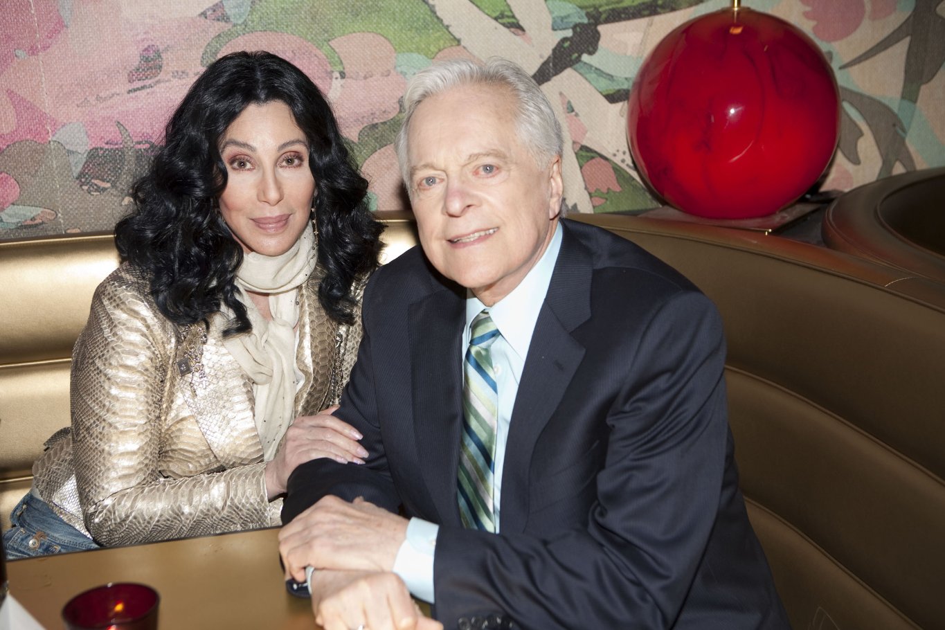 Фото - Шер: 1365x910 / 203 Кб