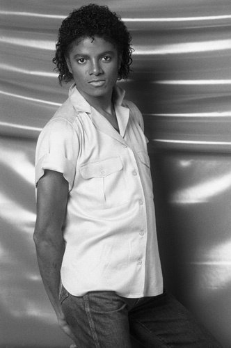 Фото - Майкл Джексон: 332x500 / 28 Кб