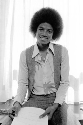 Фото - Майкл Джексон: 267x400 / 20 Кб