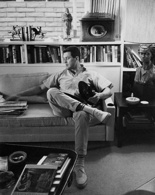 Фото - Рок Хадсон: 318x400 / 32 Кб