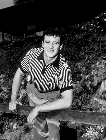 Фото - Рок Хадсон: 341x450 / 43 Кб