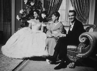 Фото - Монтгомери Клифт: 327x238 / 23 Кб