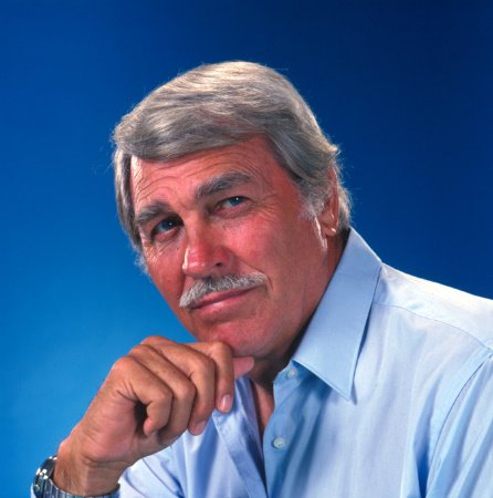 Фото - Хауард Кил: 446x450 / 31 Кб