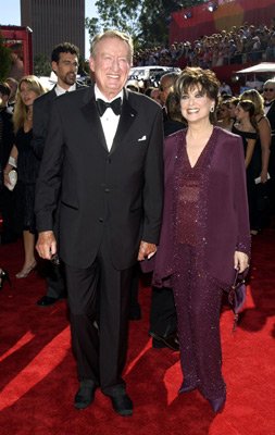 Фото - Том Постон: 253x400 / 26 Кб