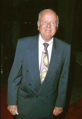 Фото - Дик Ван Паттен: 276x400 / 16 Кб