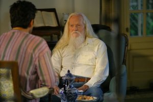 Фото - Роберт Истон: 300x200 / 13 Кб