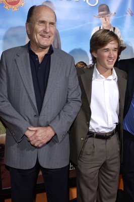 Фото - Роберт Дювалл: 266x400 / 24 Кб