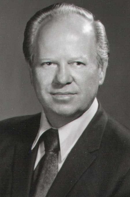 Фото - Rush Williams: 450x680 / 39 Кб