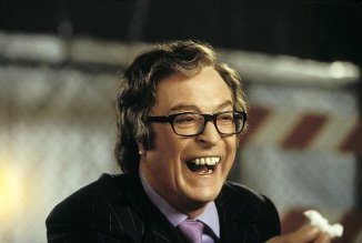 Фото - Майкл Кейн: 326x219 / 14 Кб