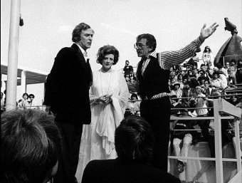 Фото - Майкл Кейн: 340x257 / 26 Кб