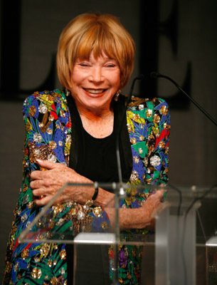 Фото - Ширли МакЛейн: 305x400 / 29 Кб