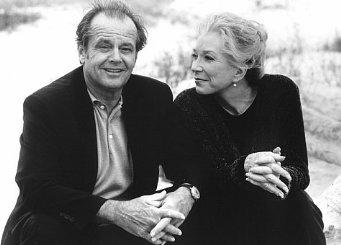 Фото - Ширли МакЛейн: 341x245 / 17 Кб