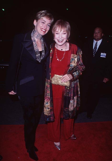 Фото - Ширли МакЛейн: 468x671 / 38 Кб