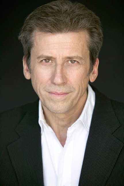 Фото - Ричард Кокс: 431x648 / 42 Кб