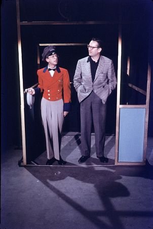 Фото - Дон Ноттс: 302x450 / 24 Кб