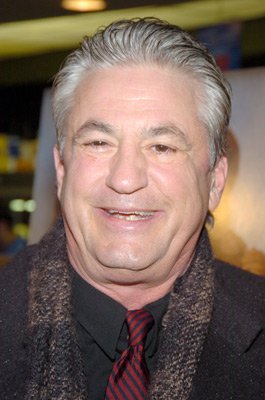 Фото - Марко Ст. Джон: 265x400 / 24 Кб