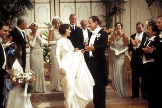 Фото - Кевин Клайн: 323x215 / 22 Кб