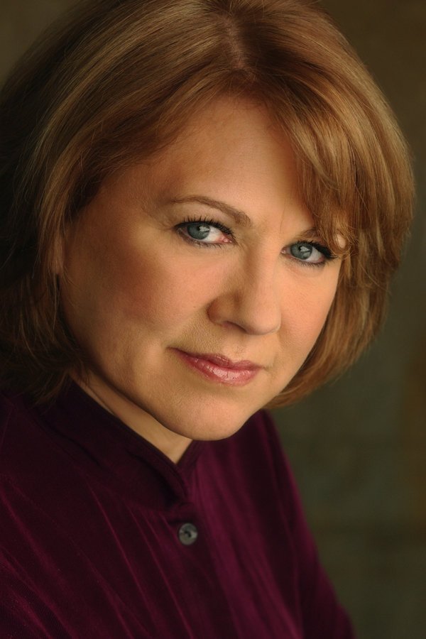 Фото - Marilyn McIntyre: 600x900 / 68 Кб