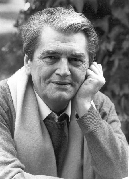 Фото - Эдмунд Пердом: 450x627 / 56 Кб