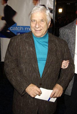 Фото - Элмер Бернстайн: 271x400 / 27 Кб