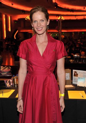 Фото - Ребекка Мэдер: 278x400 / 26 Кб