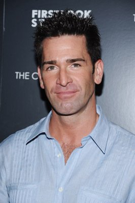 Фото - Matt Walton: 266x400 / 19 Кб