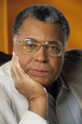 Фото - Джеймс Эрл Джонс: 266x400 / 18 Кб