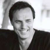 Фото - Дерек Хоксби: 170x169 / 6 Кб