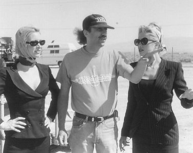 Фото - Мира Сорвино: 377x299 / 24 Кб