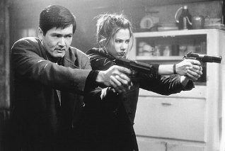 Фото - Мира Сорвино: 318x213 / 15 Кб