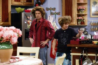 Фото - Долли Партон: 323x215 / 23 Кб