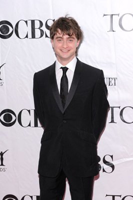 Фото - Дэниэл Рэдклифф: 266x400 / 18 Кб