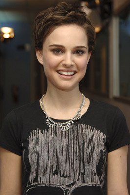 Фото - Натали Портман: 266x400 / 23 Кб