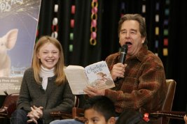 Фото - Дакота Фаннинг: 267x178 / 14 Кб