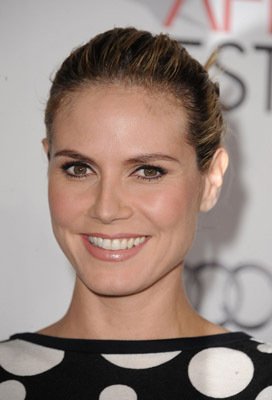 Фото - Хайди Клум: 272x400 / 18 Кб