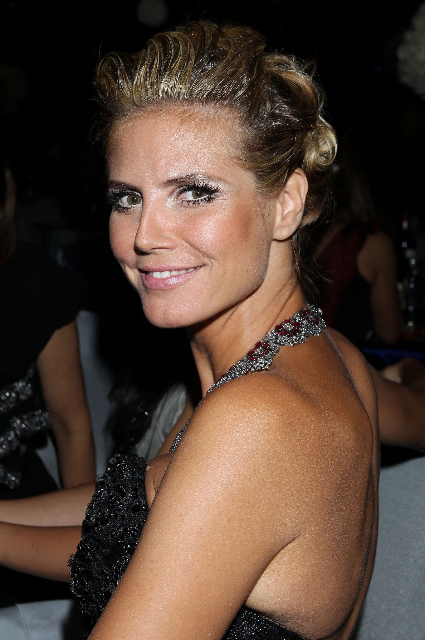 Фото - Хайди Клум: 1362x2048 / 509 Кб