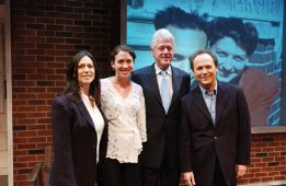 Фото - Билл Клинтон: 261x170 / 14 Кб