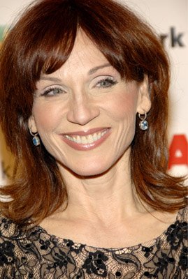 Фото - Мэрилу Хеннер: 269x400 / 33 Кб