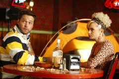 Фото - Джейми Прессли: 240x160 / 14 Кб