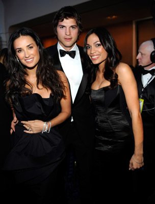 Фото - Розарио Доусон: 304x400 / 21 Кб