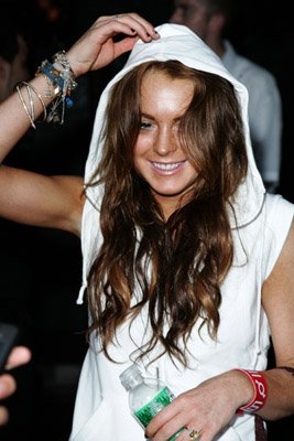 Фото - Линдси Лохан: 267x400 / 28 Кб