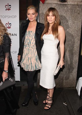 Фото - Дженнифер Лопес: 285x400 / 28 Кб