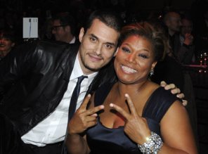 Фото - Куин Латифа: 296x219 / 15 Кб