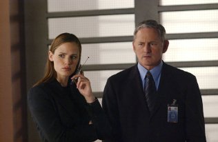 Фото - Дженнифер Гарнер: 316x206 / 12 Кб