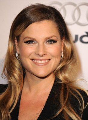 Фото - Эли Лартер: 293x400 / 25 Кб